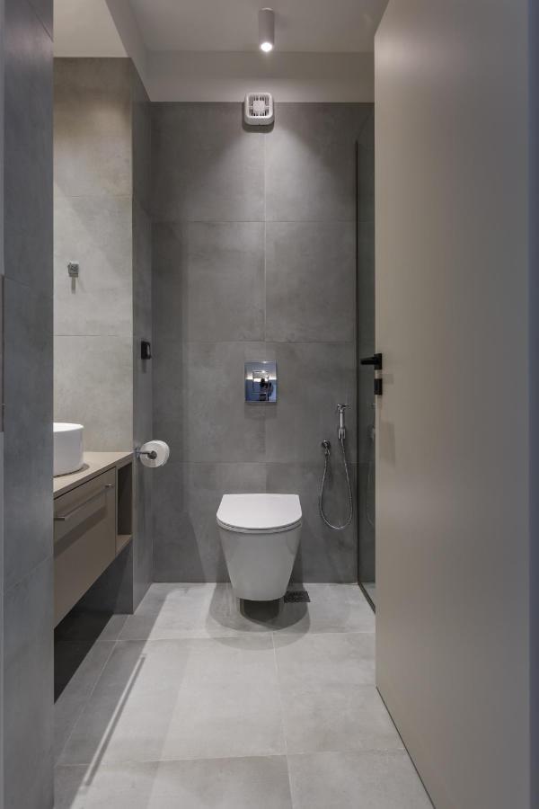 Studio W/King Size Bed Near The Heart Of Каламата Екстериор снимка